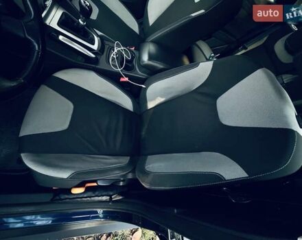 Форд Фокус 2012 у Львові на Automoto.ua Синій Форд Фокус, об'ємом двигуна 1.6 л та пробігом 249 тис. км за 7800 $, фото 28 на Automoto.ua