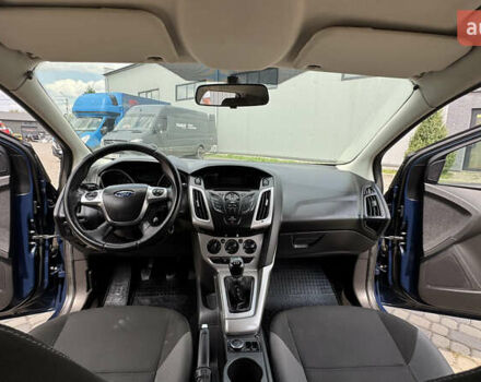 Синій Форд Фокус, об'ємом двигуна 1.6 л та пробігом 236 тис. км за 6450 $, фото 51 на Automoto.ua