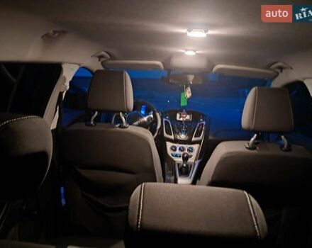 Синій Форд Фокус, об'ємом двигуна 1.6 л та пробігом 295 тис. км за 7800 $, фото 33 на Automoto.ua