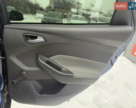 Синий Форд Фокус, объемом двигателя 1.56 л и пробегом 273 тыс. км за 6700 $, фото 11 на Automoto.ua