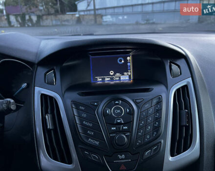 Синий Форд Фокус, объемом двигателя 1.6 л и пробегом 329 тыс. км за 6900 $, фото 13 на Automoto.ua