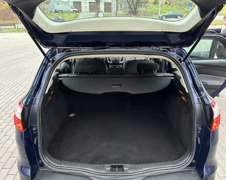 Синий Форд Фокус, объемом двигателя 1.6 л и пробегом 194 тыс. км за 7200 $, фото 16 на Automoto.ua