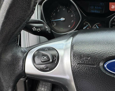 Синій Форд Фокус, об'ємом двигуна 1.6 л та пробігом 236 тис. км за 6450 $, фото 39 на Automoto.ua