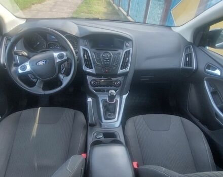 Синий Форд Фокус, объемом двигателя 2 л и пробегом 223 тыс. км за 7000 $, фото 5 на Automoto.ua