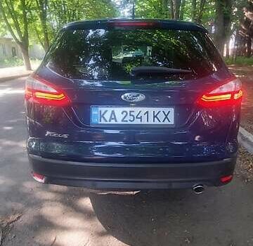 Синій Форд Фокус, об'ємом двигуна 2 л та пробігом 212 тис. км за 7500 $, фото 3 на Automoto.ua