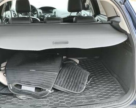 Синий Форд Фокус, объемом двигателя 1.6 л и пробегом 252 тыс. км за 8800 $, фото 18 на Automoto.ua