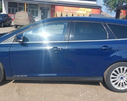 Синий Форд Фокус, объемом двигателя 2 л и пробегом 223 тыс. км за 7000 $, фото 3 на Automoto.ua