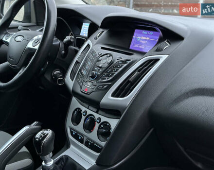 Синий Форд Фокус, объемом двигателя 1.6 л и пробегом 234 тыс. км за 7999 $, фото 69 на Automoto.ua