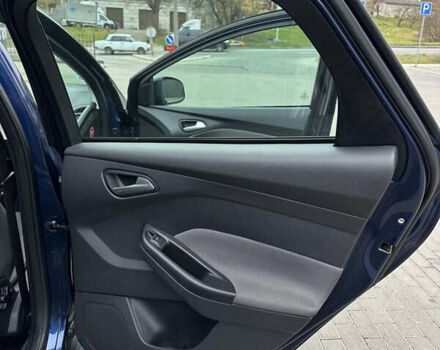 Синий Форд Фокус, объемом двигателя 1.6 л и пробегом 194 тыс. км за 7200 $, фото 22 на Automoto.ua