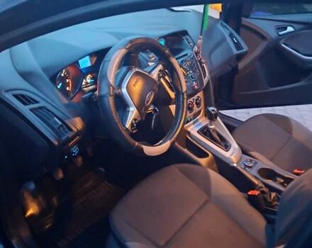 Синій Форд Фокус, об'ємом двигуна 1.6 л та пробігом 295 тис. км за 7800 $, фото 23 на Automoto.ua
