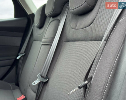 Синий Форд Фокус, объемом двигателя 1.6 л и пробегом 195 тыс. км за 7699 $, фото 68 на Automoto.ua