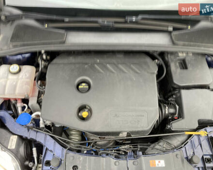 Синій Форд Фокус, об'ємом двигуна 1.6 л та пробігом 237 тис. км за 6950 $, фото 18 на Automoto.ua