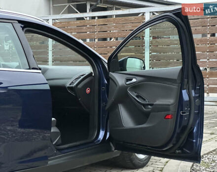 Синий Форд Фокус, объемом двигателя 1.6 л и пробегом 234 тыс. км за 7999 $, фото 64 на Automoto.ua