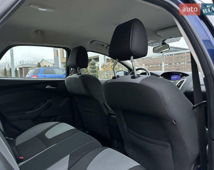 Синий Форд Фокус, объемом двигателя 1.6 л и пробегом 234 тыс. км за 7999 $, фото 63 на Automoto.ua