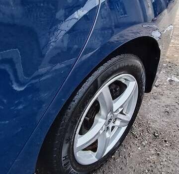 Синій Форд Фокус, об'ємом двигуна 1 л та пробігом 211 тис. км за 5800 $, фото 5 на Automoto.ua