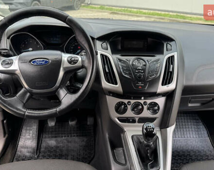 Синій Форд Фокус, об'ємом двигуна 1.6 л та пробігом 236 тис. км за 6450 $, фото 53 на Automoto.ua