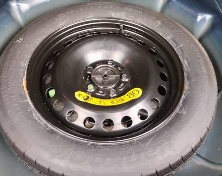 Синий Форд Фокус, объемом двигателя 1.6 л и пробегом 252 тыс. км за 8800 $, фото 19 на Automoto.ua