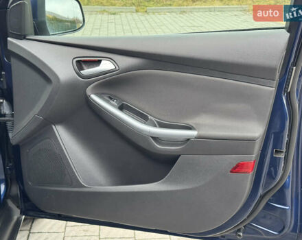 Синий Форд Фокус, объемом двигателя 1.6 л и пробегом 195 тыс. км за 7699 $, фото 79 на Automoto.ua