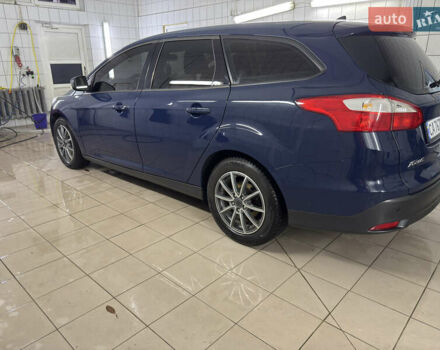 Форд Фокус 2012 у Умани на Automoto.ua Синій Форд Фокус, об'ємом двигуна 2 л та пробігом 288 тис. км за 10500 $, фото 2 на Automoto.ua