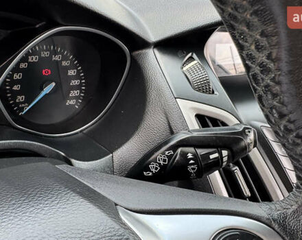 Синій Форд Фокус, об'ємом двигуна 1.6 л та пробігом 236 тис. км за 6450 $, фото 42 на Automoto.ua