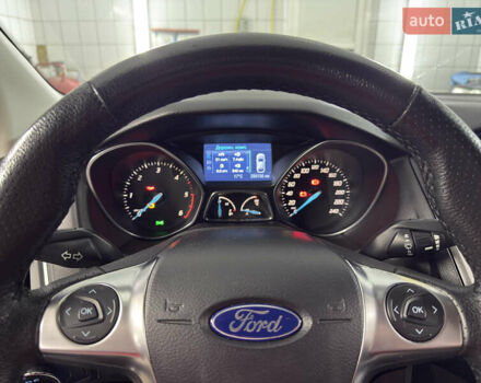 Форд Фокус 2012 у Умани на Automoto.ua Синій Форд Фокус, об'ємом двигуна 2 л та пробігом 288 тис. км за 10500 $, фото 14 на Automoto.ua