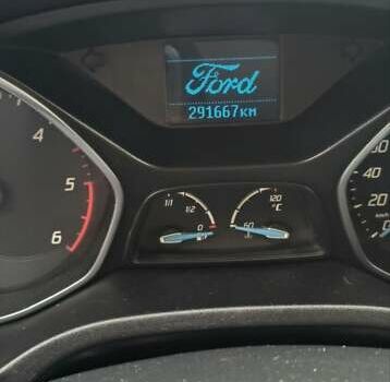 Синій Форд Фокус, об'ємом двигуна 1.6 л та пробігом 291 тис. км за 6800 $, фото 17 на Automoto.ua