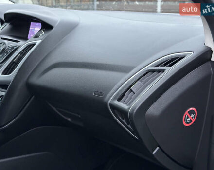 Синий Форд Фокус, объемом двигателя 1.6 л и пробегом 234 тыс. км за 7999 $, фото 71 на Automoto.ua