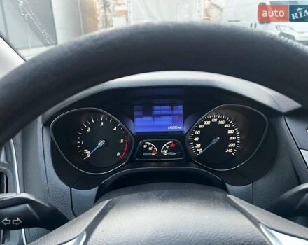 Синій Форд Фокус, об'ємом двигуна 1.6 л та пробігом 245 тис. км за 7200 $, фото 2 на Automoto.ua