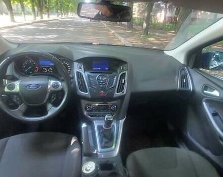 Синій Форд Фокус, об'ємом двигуна 2 л та пробігом 212 тис. км за 7500 $, фото 6 на Automoto.ua