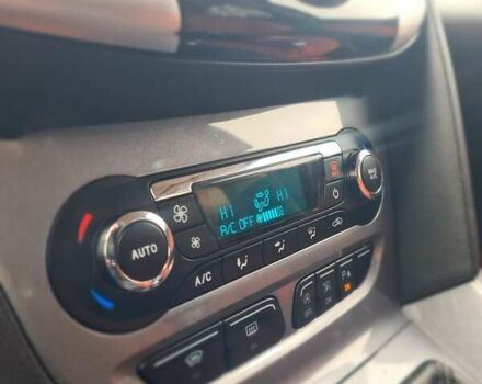 Синий Форд Фокус, объемом двигателя 1.6 л и пробегом 208 тыс. км за 8600 $, фото 73 на Automoto.ua