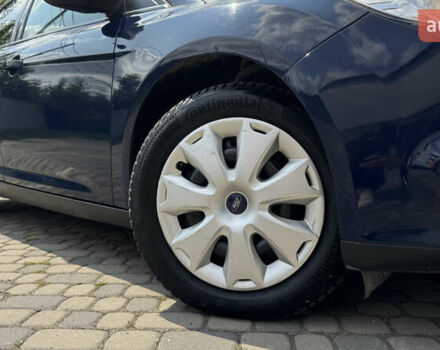 Синій Форд Фокус, об'ємом двигуна 1.6 л та пробігом 236 тис. км за 6450 $, фото 5 на Automoto.ua