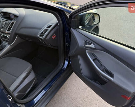 Синий Форд Фокус, объемом двигателя 1.6 л и пробегом 217 тыс. км за 7050 $, фото 11 на Automoto.ua