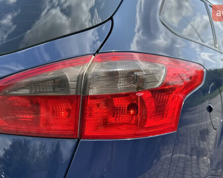 Синій Форд Фокус, об'ємом двигуна 1.6 л та пробігом 236 тис. км за 6450 $, фото 19 на Automoto.ua