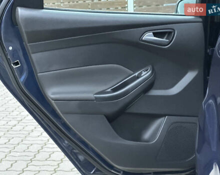 Синий Форд Фокус, объемом двигателя 1.6 л и пробегом 234 тыс. км за 7999 $, фото 52 на Automoto.ua