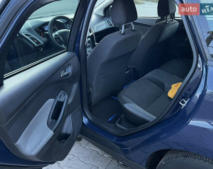 Синий Форд Фокус, объемом двигателя 1.6 л и пробегом 329 тыс. км за 6900 $, фото 7 на Automoto.ua