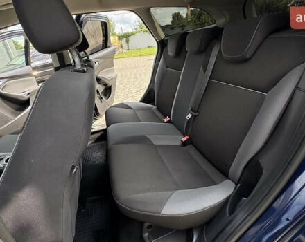 Синій Форд Фокус, об'ємом двигуна 1.6 л та пробігом 236 тис. км за 6450 $, фото 27 на Automoto.ua