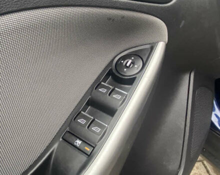 Синий Форд Фокус, объемом двигателя 1.6 л и пробегом 245 тыс. км за 7200 $, фото 25 на Automoto.ua