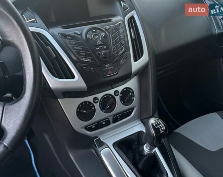 Синий Форд Фокус, объемом двигателя 1.6 л и пробегом 279 тыс. км за 7200 $, фото 24 на Automoto.ua