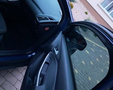 Синій Форд Фокус, об'ємом двигуна 1.6 л та пробігом 295 тис. км за 7800 $, фото 21 на Automoto.ua