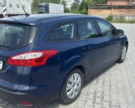 Синій Форд Фокус, об'ємом двигуна 1.6 л та пробігом 304 тис. км за 6526 $, фото 4 на Automoto.ua