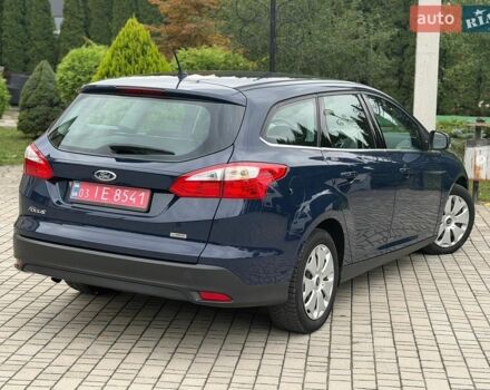 Синій Форд Фокус, об'ємом двигуна 1.6 л та пробігом 260 тис. км за 7300 $, фото 2 на Automoto.ua