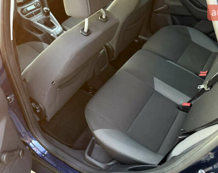 Синий Форд Фокус, объемом двигателя 1.6 л и пробегом 217 тыс. км за 7050 $, фото 16 на Automoto.ua