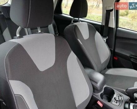 Синий Форд Фокус, объемом двигателя 1.6 л и пробегом 215 тыс. км за 7999 $, фото 35 на Automoto.ua