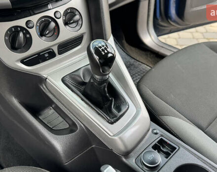 Синій Форд Фокус, об'ємом двигуна 1.6 л та пробігом 236 тис. км за 6450 $, фото 47 на Automoto.ua