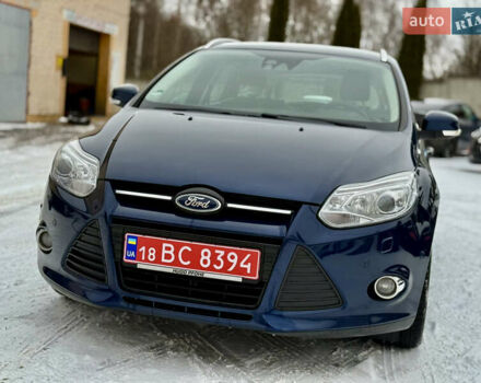 Синій Форд Фокус, об'ємом двигуна 1 л та пробігом 106 тис. км за 5499 $, фото 1 на Automoto.ua