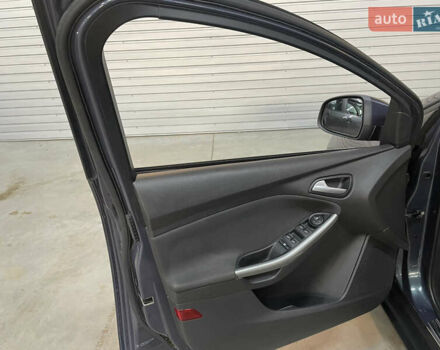 Синій Форд Фокус, об'ємом двигуна 1.6 л та пробігом 217 тис. км за 8350 $, фото 50 на Automoto.ua