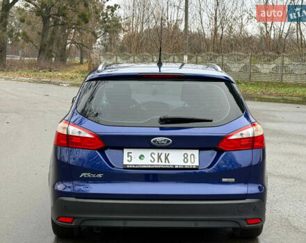 Синий Форд Фокус, объемом двигателя 1.6 л и пробегом 240 тыс. км за 8550 $, фото 4 на Automoto.ua