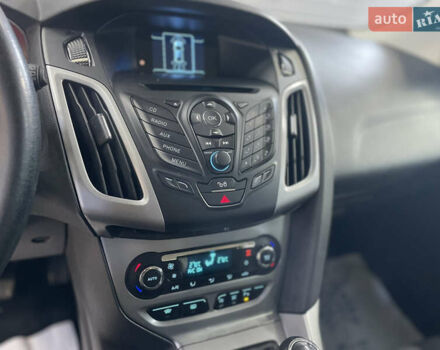 Синий Форд Фокус, объемом двигателя 1.6 л и пробегом 217 тыс. км за 7750 $, фото 27 на Automoto.ua