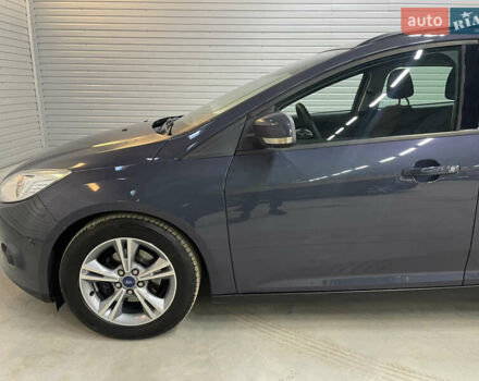 Синій Форд Фокус, об'ємом двигуна 1.6 л та пробігом 217 тис. км за 8350 $, фото 54 на Automoto.ua