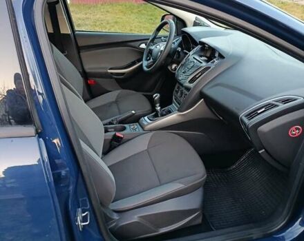 Синій Форд Фокус, об'ємом двигуна 1.6 л та пробігом 243 тис. км за 7300 $, фото 9 на Automoto.ua